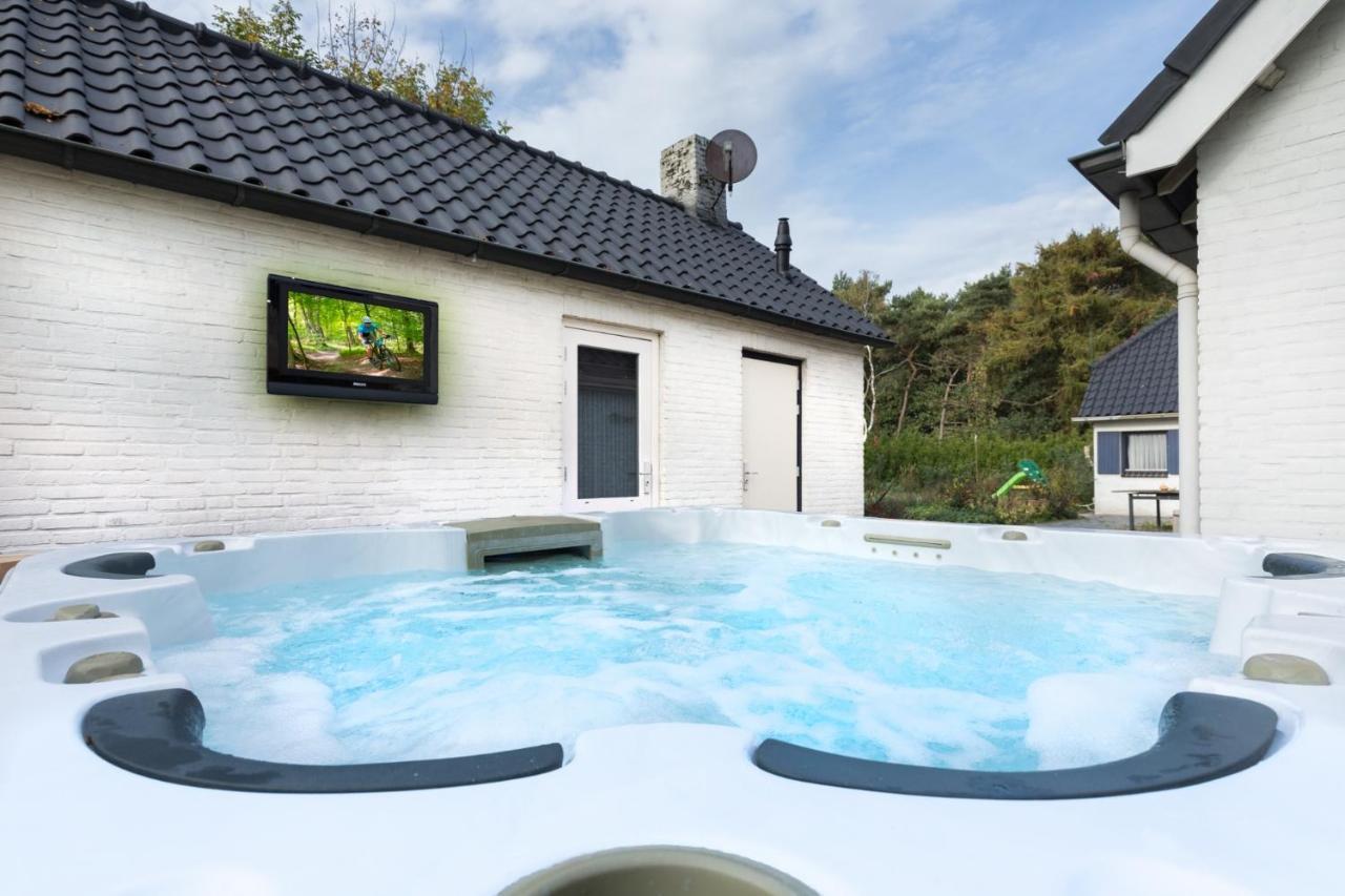 Bed & Breakfast De Zandhoef Eersel Exterior photo